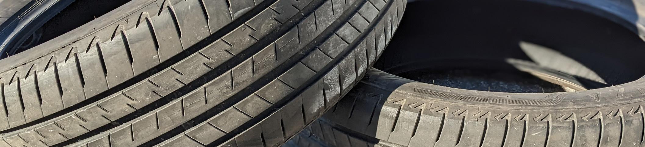 La gomma degli Pneumatici Fuori Uso per strade più resistenti, silenziose e sicure